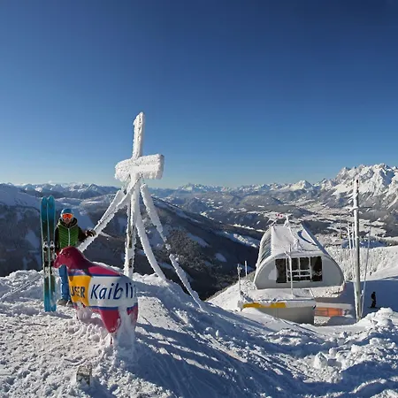 Attractive Near Lift Rohrmoos-Untertal